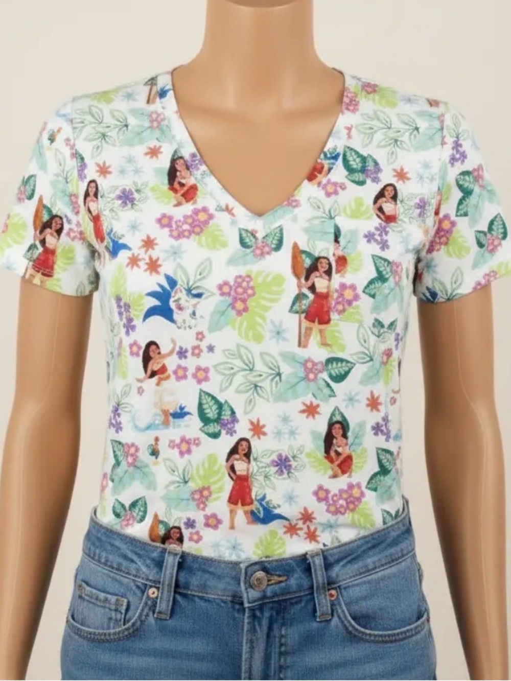 Posh Peanut 🏝️MOANA FLORAL S 2/4/6 t-shirt v-neck pocket Disney bamboo NWT